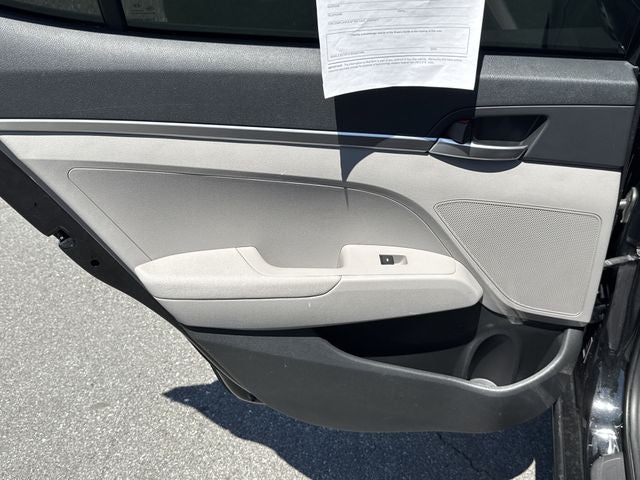 2020 Hyundai ELANTRA SE