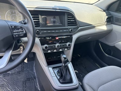 2020 Hyundai ELANTRA SE