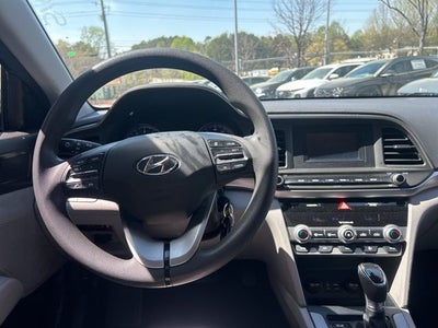 2020 Hyundai ELANTRA SE