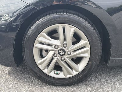 2019 Hyundai ELANTRA Value Edition