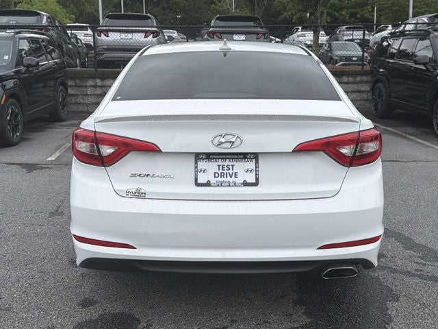 2016 Hyundai SONATA SE