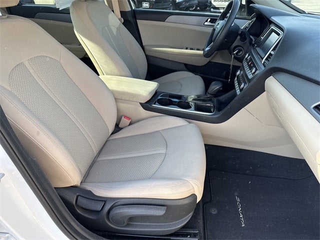 2019 Hyundai SONATA SE