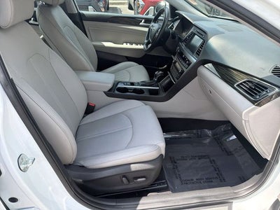 2017 Hyundai SONATA Limited