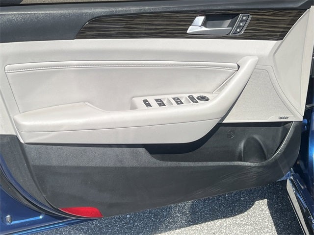 2016 Hyundai SONATA Limited