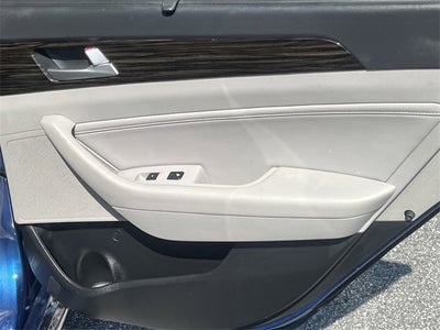 2016 Hyundai SONATA Limited