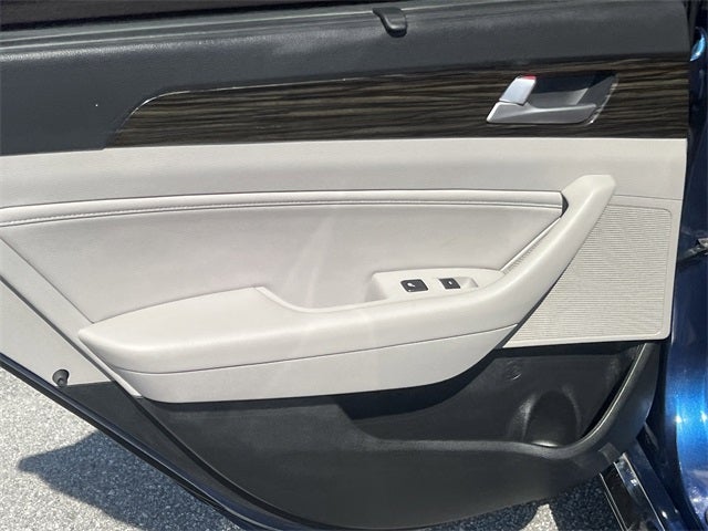 2016 Hyundai SONATA Limited