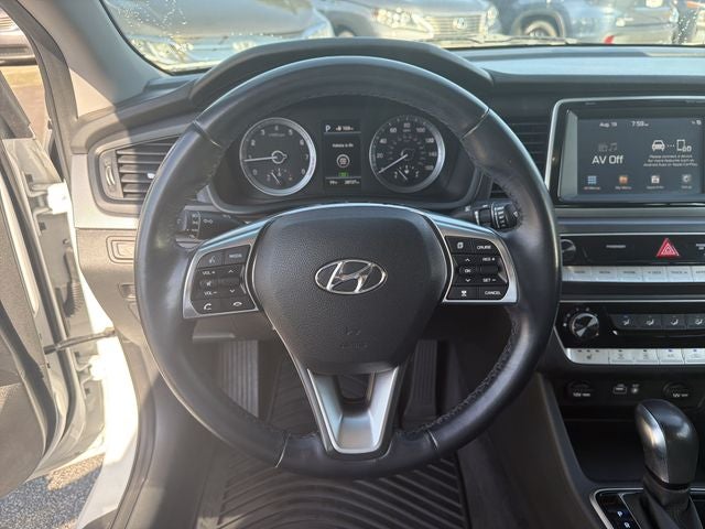 2018 Hyundai SONATA SEL