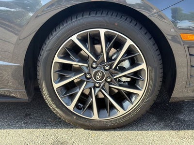 2020 Hyundai SONATA Limited