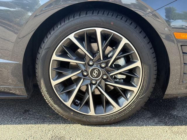 2020 Hyundai SONATA Limited