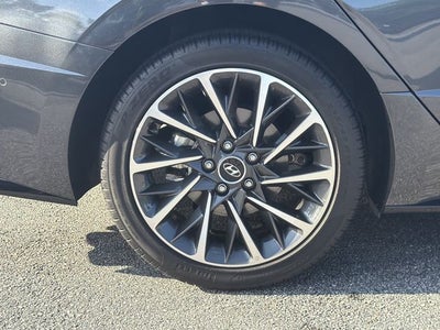 2020 Hyundai SONATA Limited
