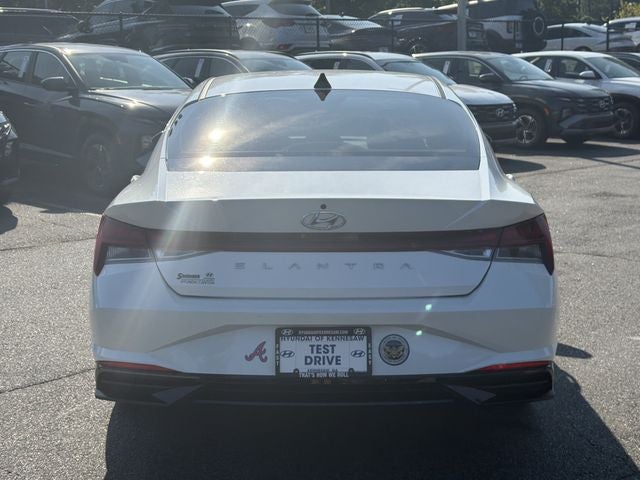 2022 Hyundai ELANTRA SEL