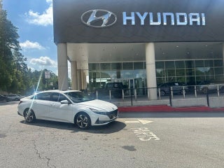 2022 Hyundai ELANTRA SEL