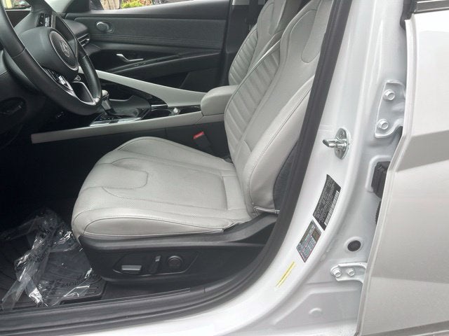 2021 Hyundai ELANTRA Limited