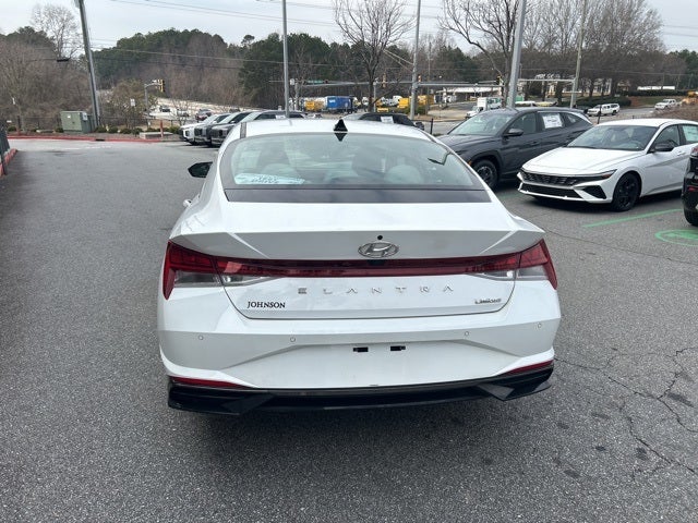 2021 Hyundai ELANTRA Limited