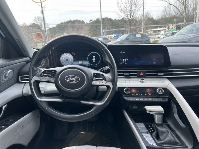 2021 Hyundai ELANTRA Limited