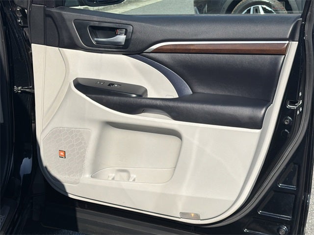 2016 Toyota Highlander Hybrid Limited