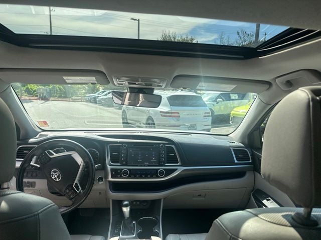 2017 Toyota Highlander Limited