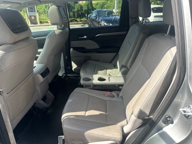 2017 Toyota Highlander Limited