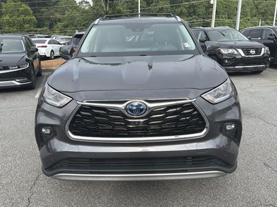2021 Toyota Highlander Hybrid Platinum
