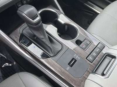 2021 Toyota Highlander Hybrid Platinum