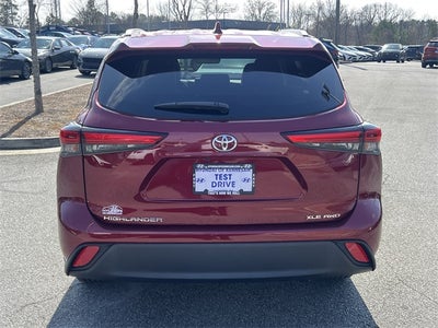 2022 Toyota Highlander XLE