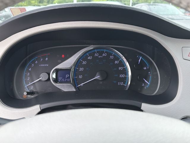 2014 Toyota Sienna XLE 8 Passenger