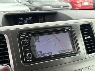 2014 Toyota Sienna XLE 8 Passenger