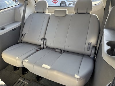 2015 Toyota Sienna L 7 Passenger