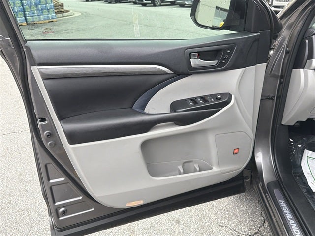 2018 Toyota Highlander Limited Platinum