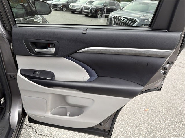 2018 Toyota Highlander Limited Platinum