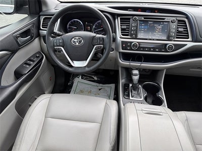 2018 Toyota Highlander Limited Platinum
