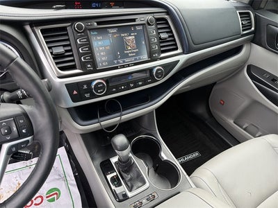 2018 Toyota Highlander Limited Platinum