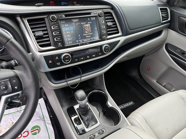 2018 Toyota Highlander Limited Platinum