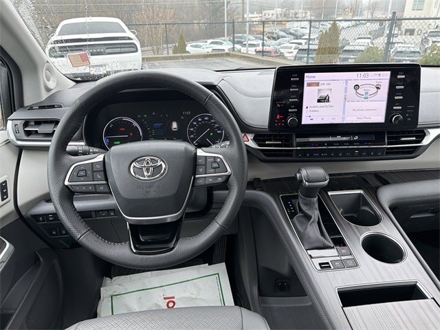 2023 Toyota Sienna Limited 7 Passenger