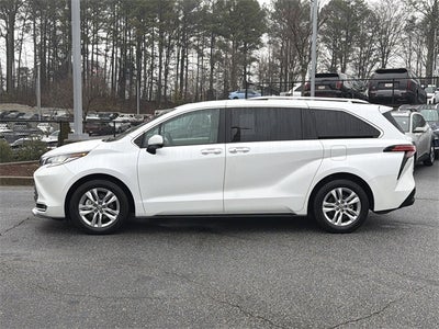 2023 Toyota Sienna Limited 7 Passenger