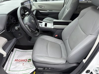 2023 Toyota Sienna Limited 7 Passenger