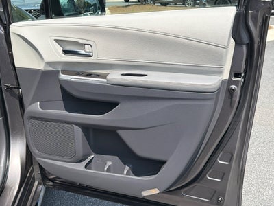 2022 Toyota Sienna Limited 7 Passenger