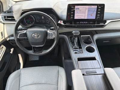 2022 Toyota Sienna Limited 7 Passenger