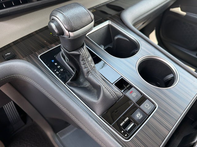 2022 Toyota Sienna Limited 7 Passenger