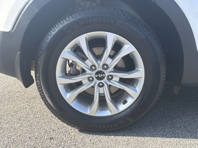 2022 Kia Telluride LX