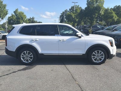 2022 Kia Telluride LX