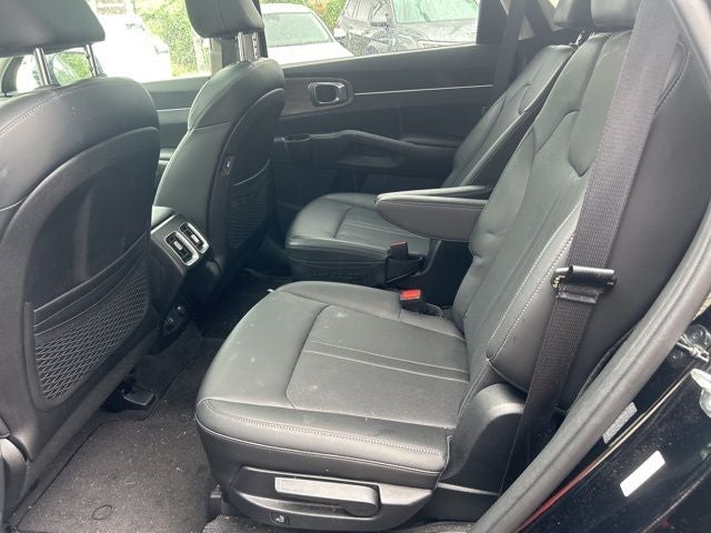 2023 Kia Sorento EX
