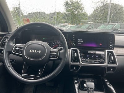 2023 Kia Sorento EX