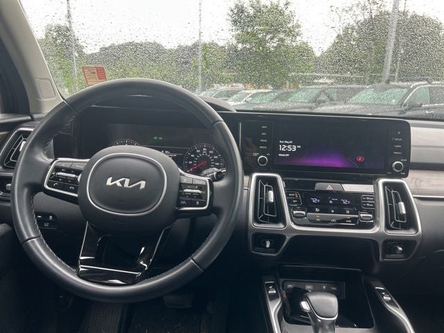 2023 Kia Sorento EX