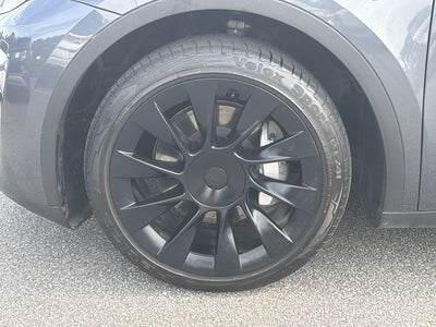 2023 Tesla Model Y Standard Range