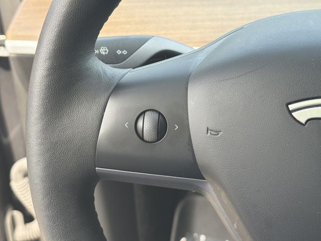 2023 Tesla Model Y Standard Range