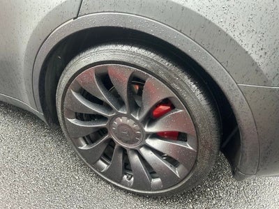 2025 Tesla Model Y Performance