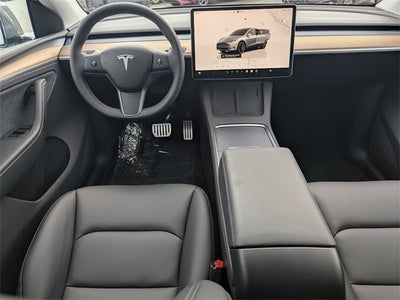 2025 Tesla Model Y Performance