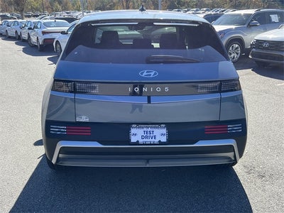 2026 Hyundai IONIQ 5 SE