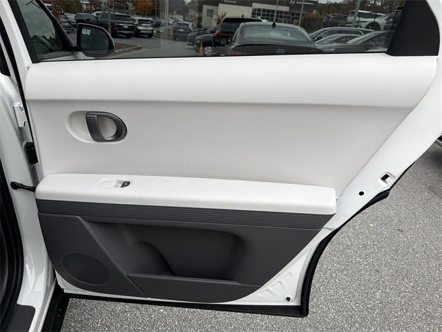 2026 Hyundai IONIQ 5 SE